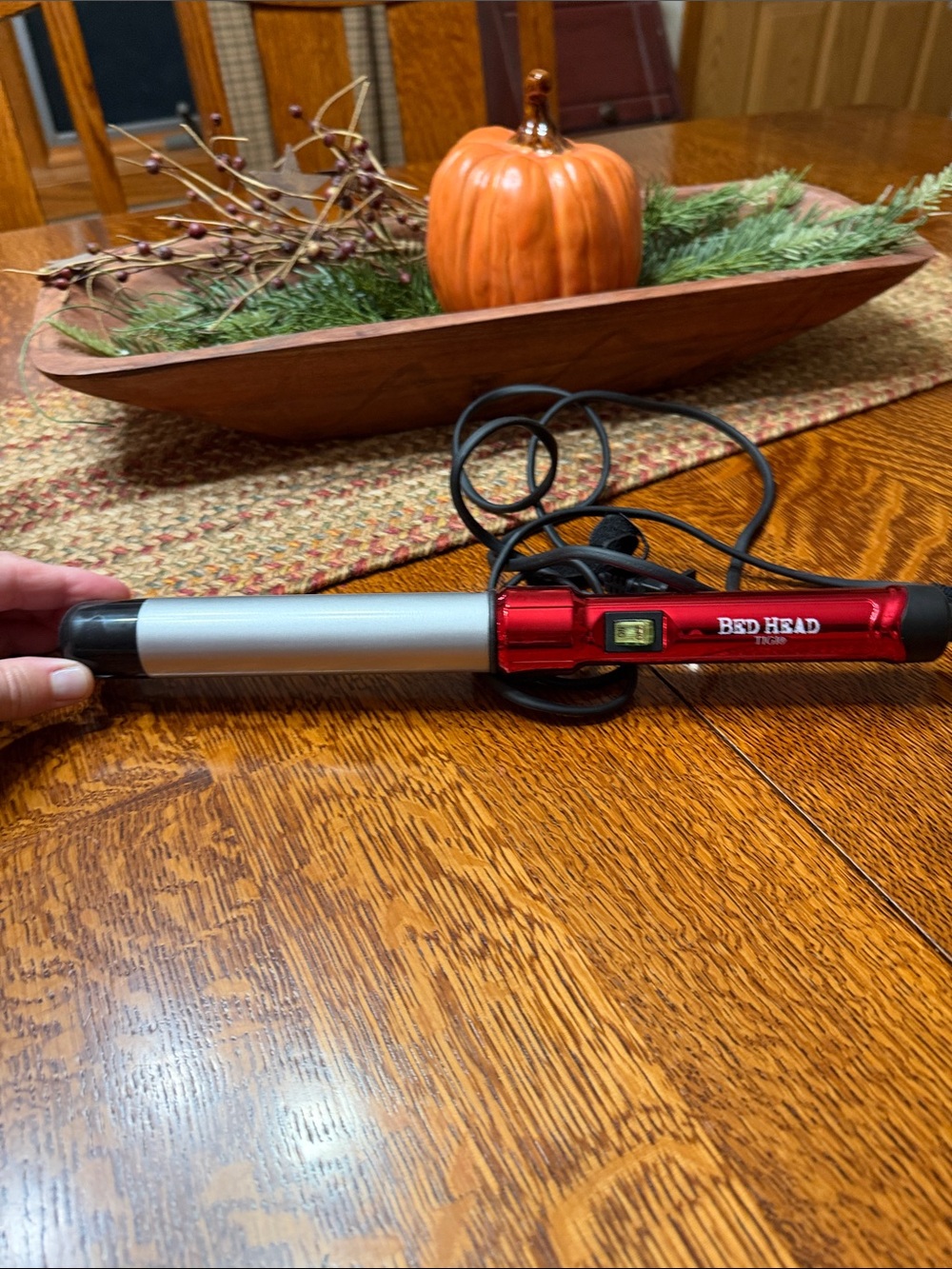 Red Hair Styling Tool -
